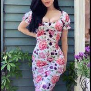 BRITISH RETRO 'Ruby Rae' Pink and Violet Floral 50s Pencil Dress